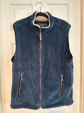 Men’s True Grit Navy Sherpa Fleece Vest